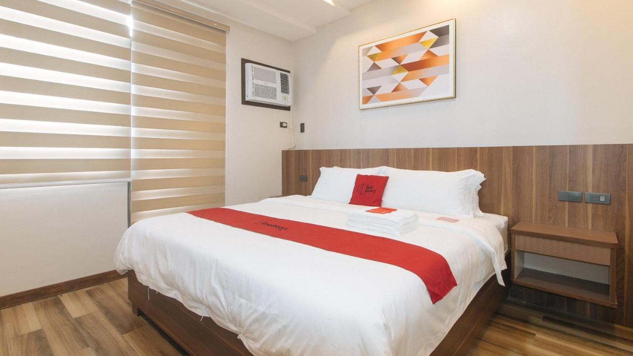 Reddoorz Plus @ Bez Tower And Residences San Juan San Juan  Eksteriør billede